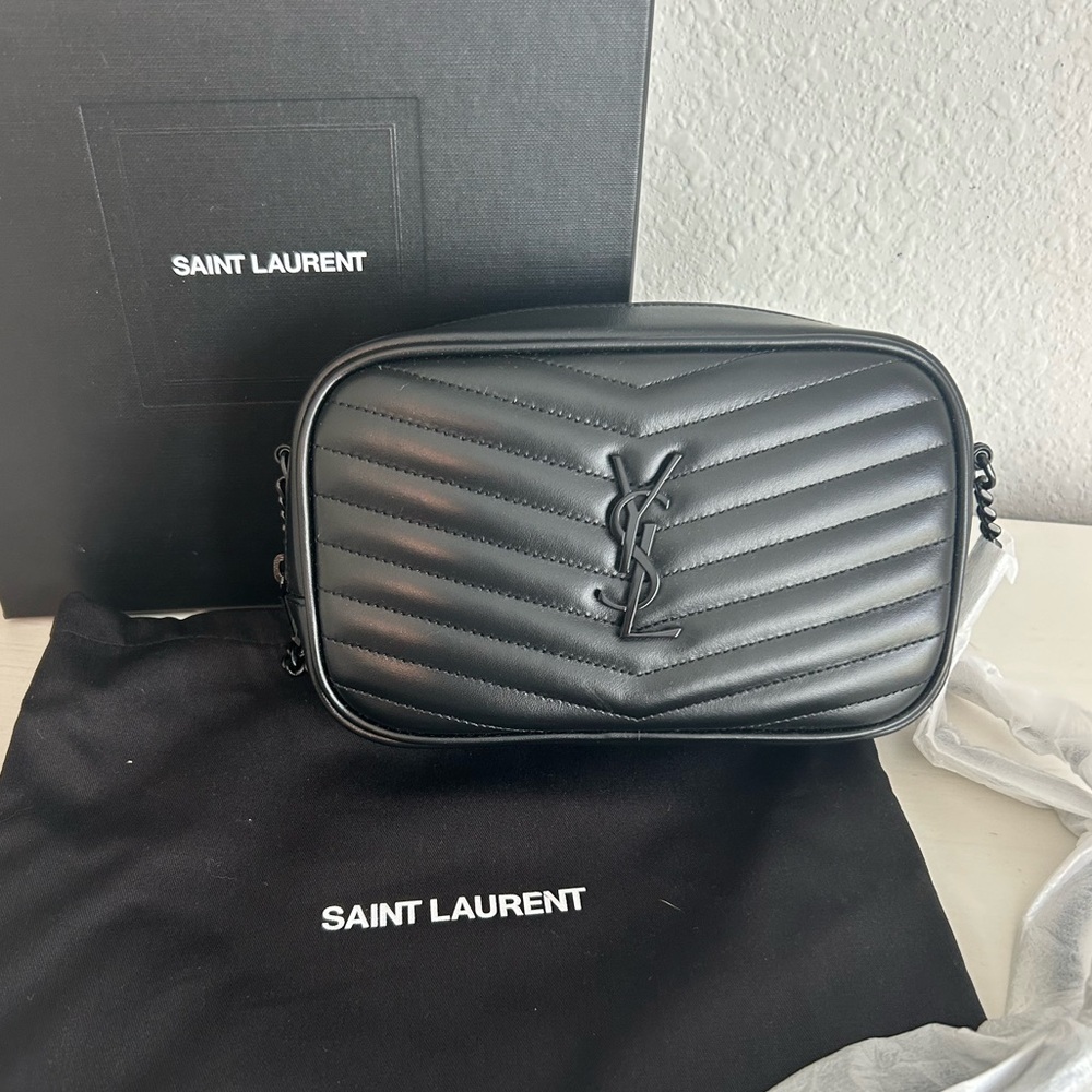 NWT Saint Laurent Lou Mini YSL Camera Bag in Smooth Quilted Leather Nero Black